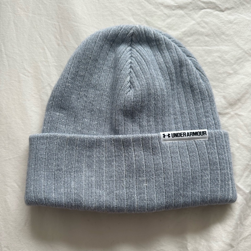 Under Armour Light Grey Beanie